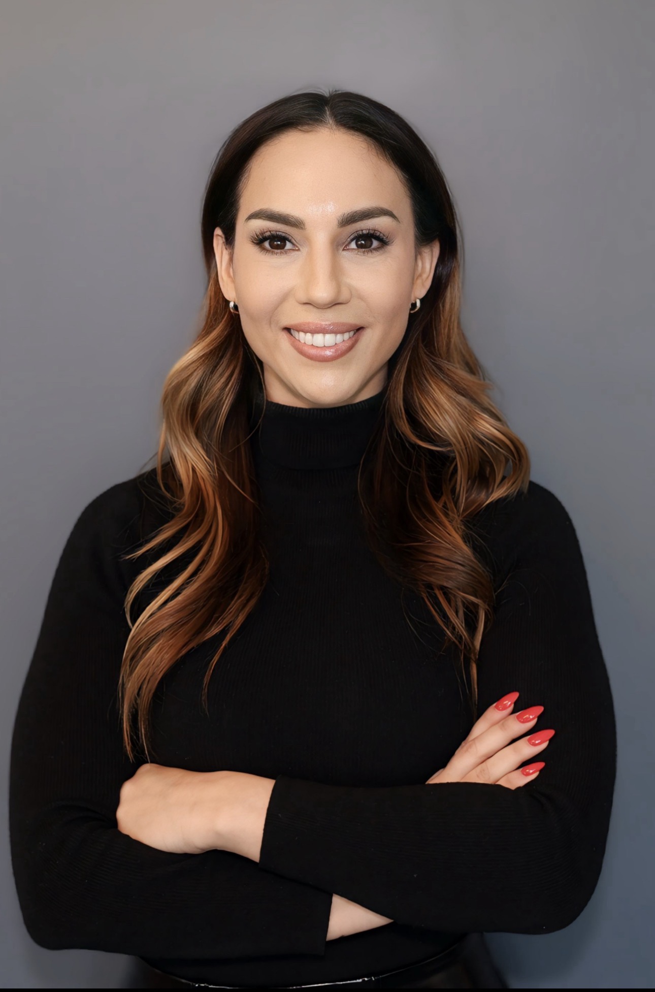 Stefanie Winstan — professional headshot